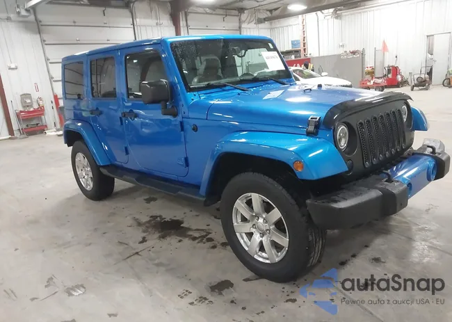 1C4BJWEG9GL158702: 44149676