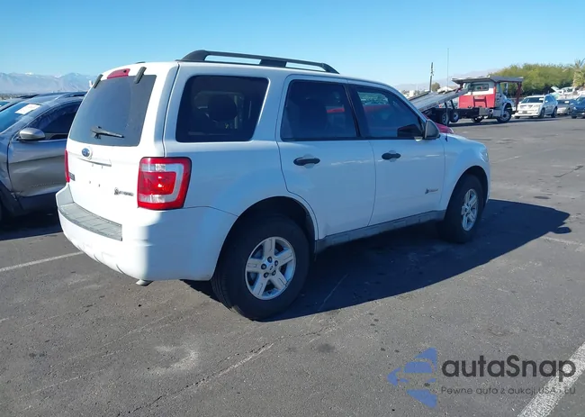 1FMCU49329KB95747: 44149680