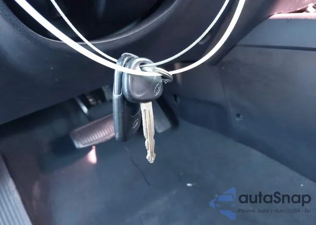 KNAFU4A28C5569866: 44149694