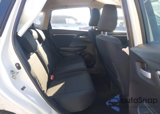 3HGGK5H89JM731218: 44149750