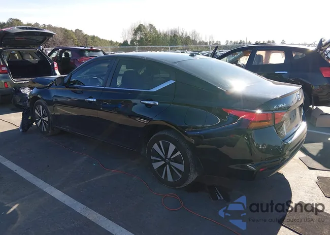 1N4BL4DW6MN414842: 44149752