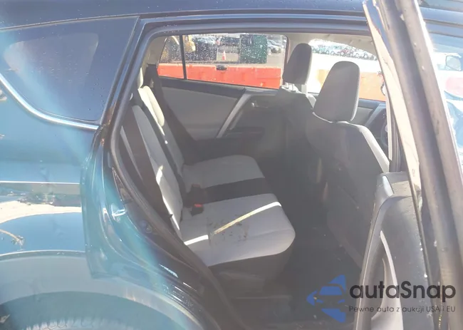 2T3RFREV5JW760422: 44149759