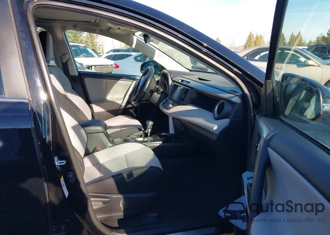 2T3RFREV5JW760422: 44149759