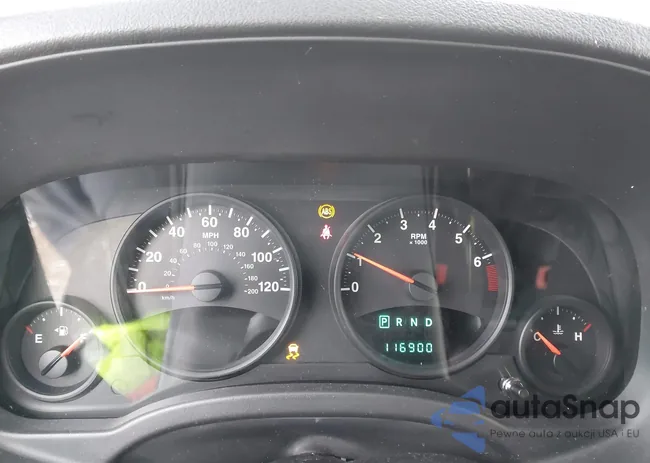 1C4NJCBA8DD102400: 44149760