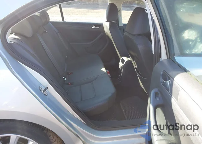 3VWDP7AJ6CM387309: 44149774