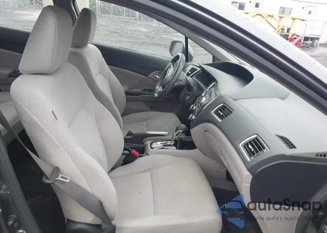 19XFB2F52DE215752: 44149779