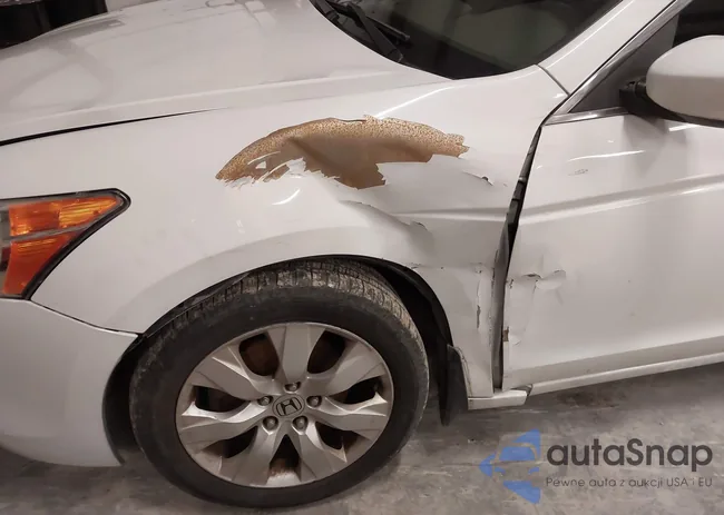 1HGCP3F8XAA025430: 44149801