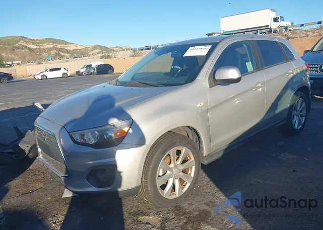 4A4AP3AW0FE024677: 44149849