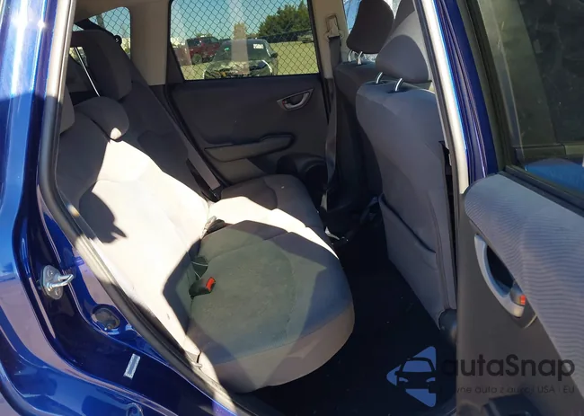 JHMGE8H3XBC018860: 44149852