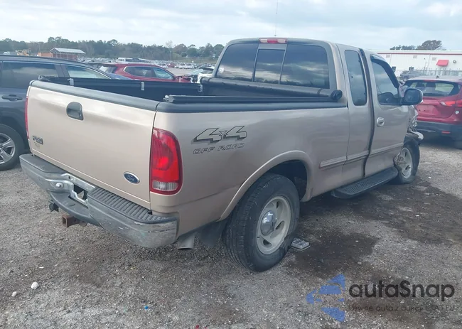 1FTRX18L3WNC33728: 44149867