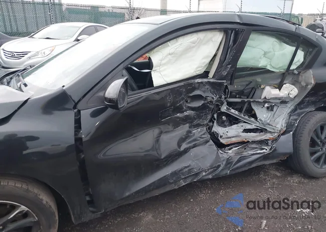 JM1BL1VG3C1510806: 44149922