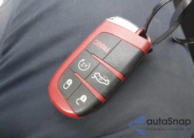 2C3CCABT0LH239098: 44149984