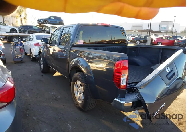 1N6AD0ER0DN726818: 44149072