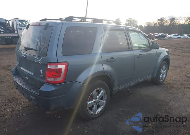 1FMCU9DG2BKB88035: 44149126