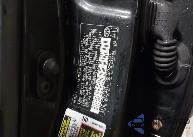 2T1BURHE4GC710570: 44149132