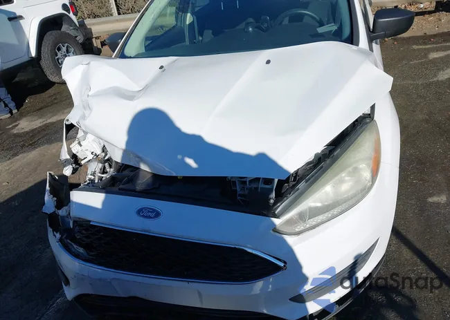 1FADP3E24GL339495: 44149163