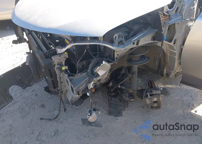 JTMWFREV7JJ180204: 44149193