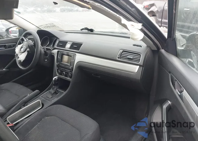 1VWAT7A39GC037471: 44149211