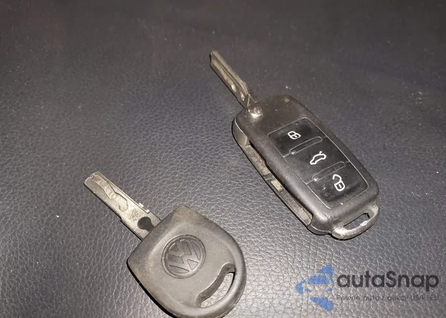 3VWPL7AJ9DM633196: 44149235