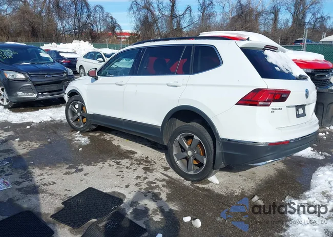 3VV2B7AX5LM044053: 44149262