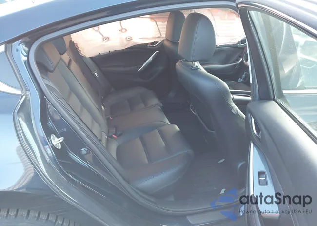 JM1GJ1W57G1419097: 44149290