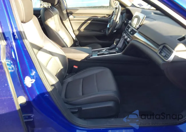 1HGCV1F38NA121593: 44149309