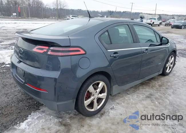 1G1RD6E41DU110847: 44149354