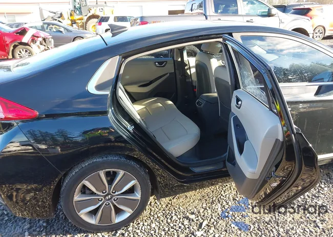 KMHC05LC8JU071808: 44149357