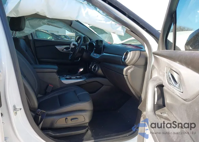 3GNKBDRS1RS200770: 44149371