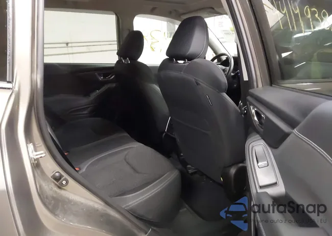 JF2SKAEC0KH460986: 44149380