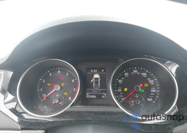 3VWL17AJ8HM218817: 44149445