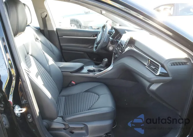 4T1G11AK4NU013430: 44149447