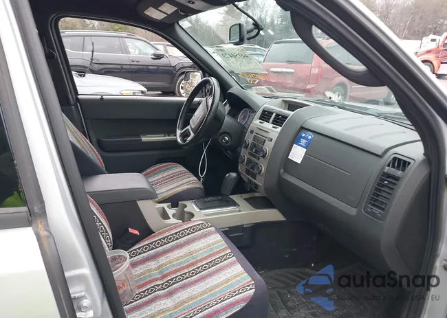 1FMCU0D79CKB38195: 44150473