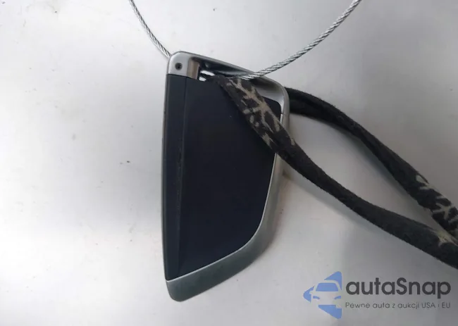 WBAXH5C52CDW10651: 44150478