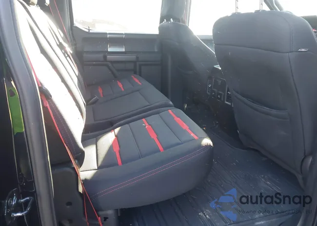 1FTEW1EP1HFB25212: 44150526