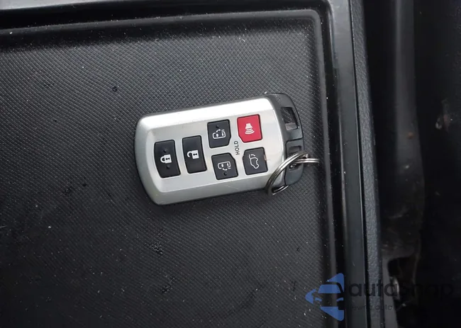 5TDXZ3DC3JS926031: 44150621