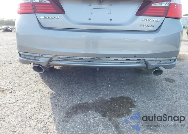 1HGCR2F51HA256995: 44150748