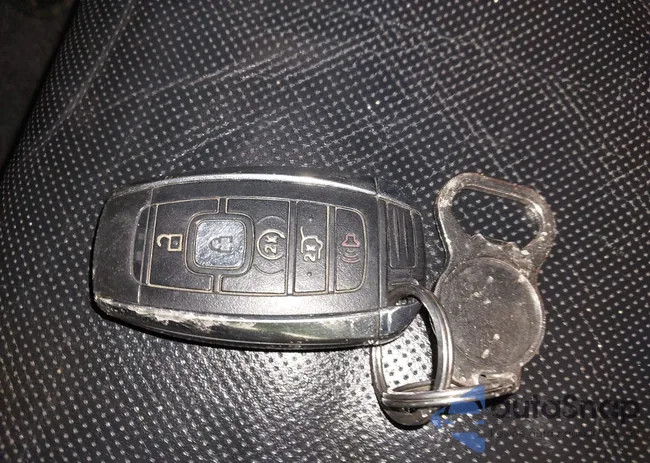 5LMCJ3D98KUL09756: 44150772