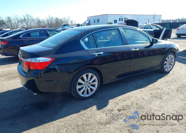 1HGCR2F35DA010685: 44150785