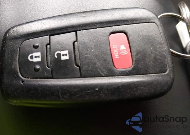 NMTKHMBX7JR003493: 44150789