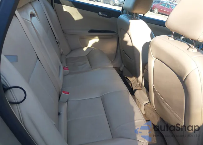 2G1WT57K891149823: 44150797