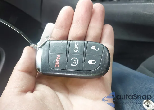 2C3CDXHG5EH362652: 44150933