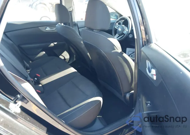 3KPF24AD3KE009539: 44150975