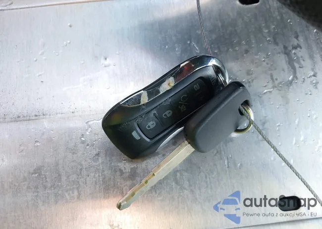 2HGFC2F50GH548507: 44151055