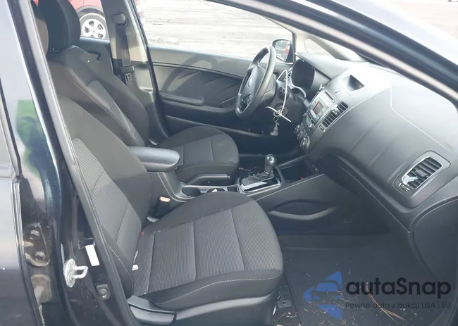 KNAFK5A82H5677844: 44151060