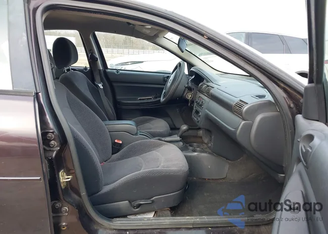 1B3EL46X24N413234: 44150089