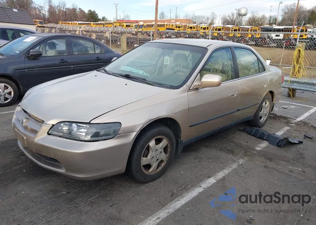 JHMCG5645YC011827: 44150135