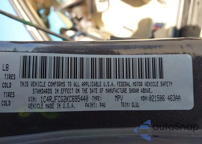 1C4RJFCG2KC695440: 44150154