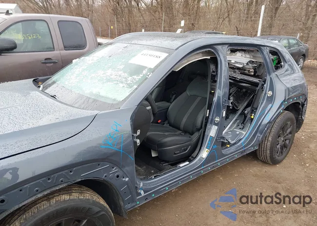 7MMVABDM9RN238313: 44150188