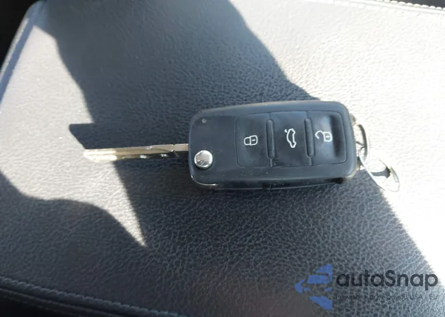 1VWAT7A39FC020037: 44150200